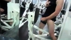 Masturbandose En El Gym