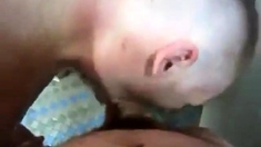Str8 cruising in public shower