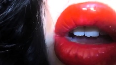 Red Lipstick Weakness