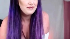Hot Amateur Webcam Teen Masturbates For Their Fans