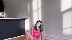 Brunette Solo Webcam Masturbation