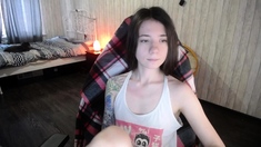 Brunette Solo Webcam Masturbation