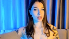 Hot brunette from squirt masturbating on webcam