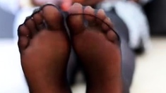 Amateur Foot Fetish Girlfriend Sucks and gives a Footjob