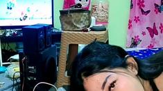 Mbak Renita Semok Kocokin Dulu Biar Gampang Masuk