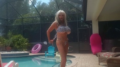 Big boobs milf masturbating