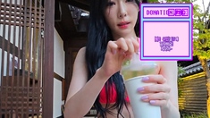 기래민 빨간 비키니